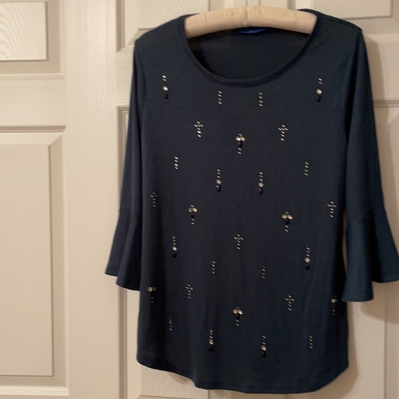 Apt. 9 Dark Green Bedazzled Front Top Size Medium - Picture 1 of 10